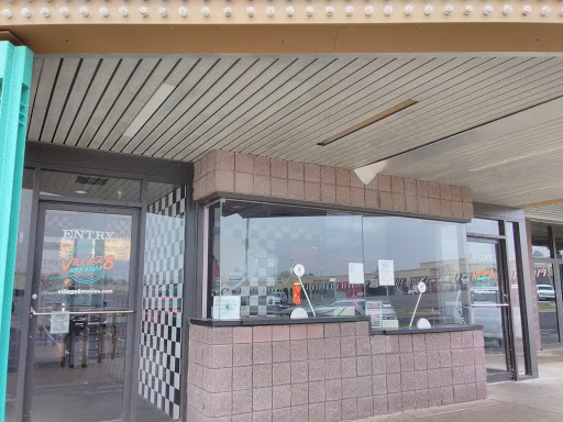 Movie Theater «Village 8 Movies», reviews and photos, 6808 S Memorial Dr, Tulsa, OK 74133, USA