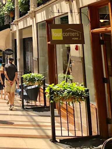 Four Corners Home, 1 Page Ave, Asheville, NC 28801, USA, 