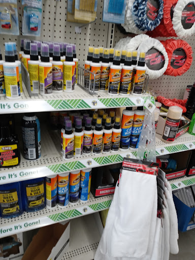 Dollar Store «Dollar Tree», reviews and photos, 41 Worcester Rd, Webster, MA 01570, USA