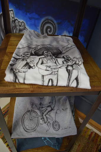 Tattoo Shop «Funky Rooster Tattoo and Art Gallery», reviews and photos, 73 S Grove Ave, Elgin, IL 60120, USA