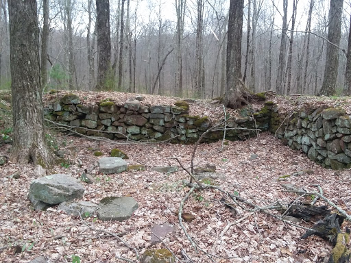 Regicides Trail West Rock Ridge State Park