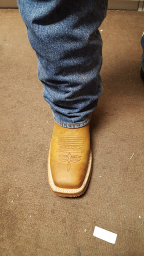 Pet Supply Store «Stockton Hill Feed & Pet», reviews and photos, 4250 Stockton Hill Rd, Kingman, AZ 86409, USA