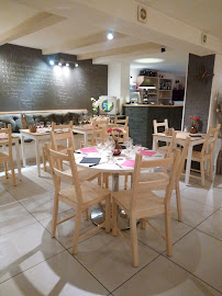 Atmosphère du Restaurant français Restaurant chez Xav et Domi à Belfort - n°11