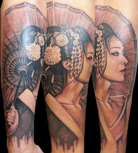 Tattoo Shop «Moving Shadow Ink», reviews and photos, 4328 W Forest Home Ave, Milwaukee, WI 53219, USA