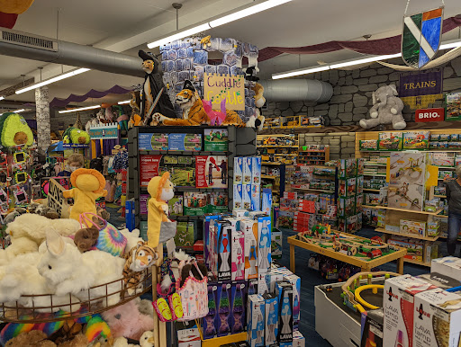Toy Store «King Arthurs Court Toys», reviews and photos, 3040 Madison Rd, Cincinnati, OH 45209, USA
