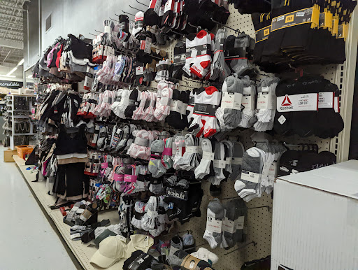 Discount Store «Big Lots», reviews and photos, 6171 Columbia Crossing Cir, Columbia, MD 21045, USA