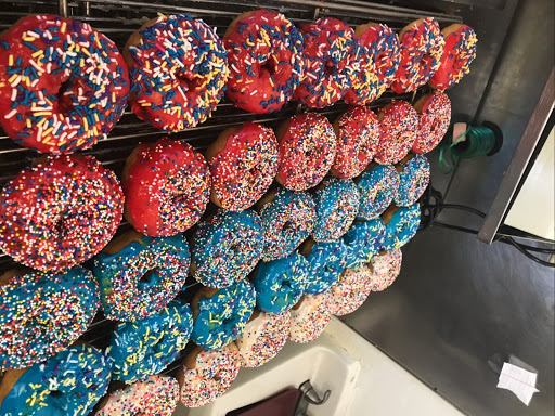 Donut Shop «Yum Yum Donuts», reviews and photos, 5454 Orangethorpe Ave, La Palma, CA 90623, USA