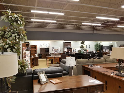 Furniture Store «JR Furniture Hillsboro», reviews and photos, 6101 SE Tualatin Valley Hwy, Hillsboro, OR 97123, USA