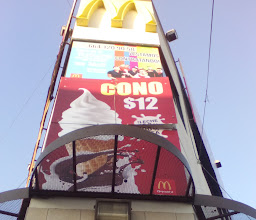 Centro de Postres McDonald's photo