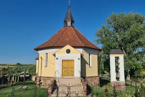 Küngösi Árpád-házi Szent Kinga Templom image