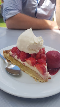 Gâteau aux fraises du Aux Goûters Champêtres Restaurant du Hameau à Chantilly - n°11