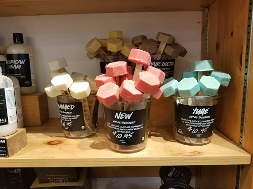 Cosmetics Store «Lush», reviews and photos, 1596 Willowbrook Dr, Houston, TX 77070, USA