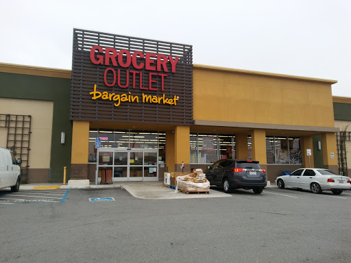 Grocery Store «Grocery Outlet Bargain Market», reviews and photos, 1523 Fremont Blvd, Seaside, CA 93955, USA