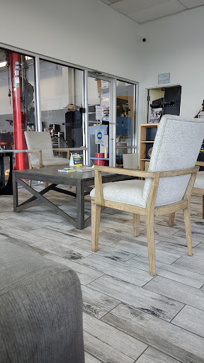 Auto Repair Shop «Meineke Car Care Center», reviews and photos, 2390 Laurens Rd, Greenville, SC 29607, USA