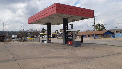 Convenience Store «R & R Food Store», reviews and photos, 6110 S Peoria Ave, Tulsa, OK 74136, USA
