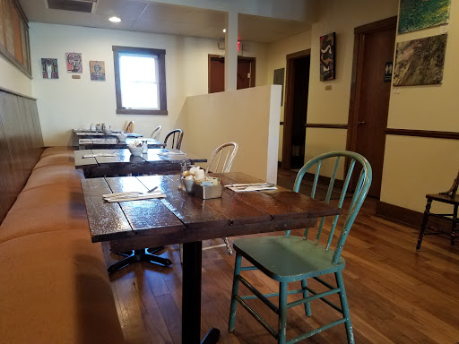 Restaurant «Uptowne Cafe», reviews and photos, 1217 Caledonia St, La Crosse, WI 54603, USA