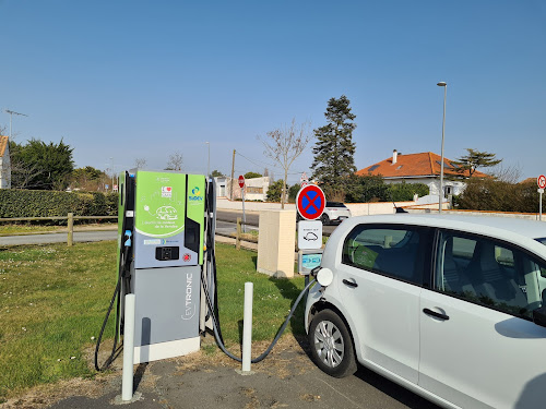 Borne de recharge de véhicules électriques SyDEV Charging Station La Barre-de-Monts