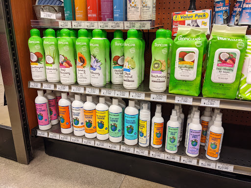 Pet Supply Store «Pet Food Express», reviews and photos, 320 S Lake Ave, Pasadena, CA 91101, USA