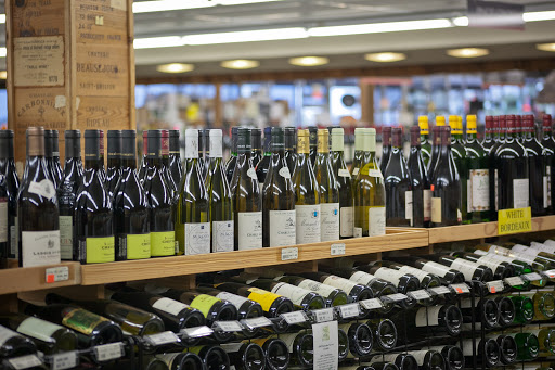 Wine Store «Fikes-Parkhill Liquor & Wines», reviews and photos, 5111 S Lewis Ave, Tulsa, OK 74105, USA