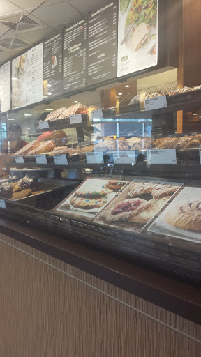 Sandwich Shop «Panera Bread», reviews and photos, 473 N Alafaya Trail, Orlando, FL 32828, USA