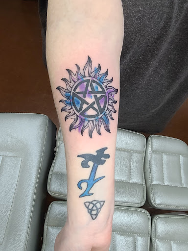 Body Piercing Shop «House Of Ink Tattoos», reviews and photos, 1000 N Rand Rd, Wauconda, IL 60084, USA