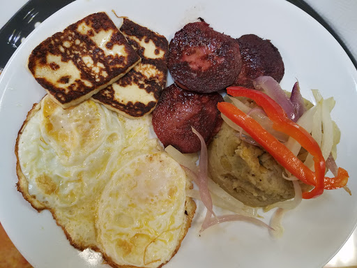 Latin American Restaurant «La Familia Latin Hot Food & Grocery», reviews and photos, 120 E Brandon Blvd, Brandon, FL 33511, USA