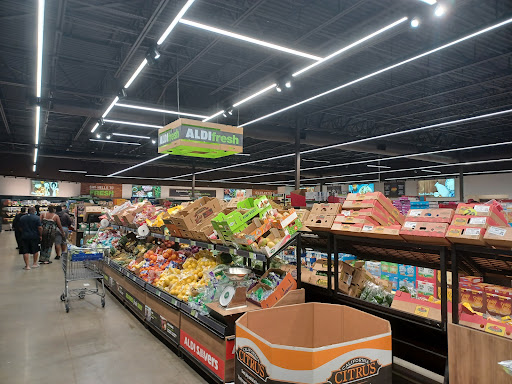 Supermarket «ALDI», reviews and photos, 19650 S Dixie Hwy, Cutler Bay, FL 33157, USA
