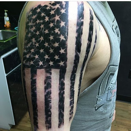 Tattoo Shop «Tattoo Tech», reviews and photos, 5350 N Springboro Pike, Moraine, OH 45439, USA