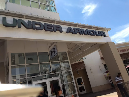 Outlet Mall «Tanger Outlet Myrtle Beach Hwy 17», reviews and photos, 10835 Kings Rd, Myrtle Beach, SC 29572, USA