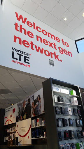 Cell Phone Store «Verizon», reviews and photos, 867 S 29th Ave #101, Bozeman, MT 59718, USA