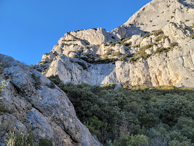 Site d'escalade du Collet Blanc de Subéroque à Saint-Antonin-sur-Bayon