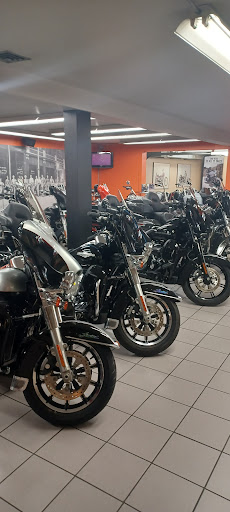 Harley-Davidson Dealer «Mancuso Harley-Davidson Central», reviews and photos, 535 N Loop W Fwy, Houston, TX 77018, USA