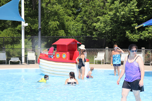 Water Park «Barefoot Bay», reviews and photos, 1461 N Midlothian Rd, Mundelein, IL 60060, USA