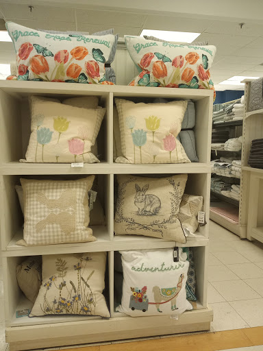 Department Store «Marshalls», reviews and photos, 1220 Winston Plaza, Melrose Park, IL 60160, USA