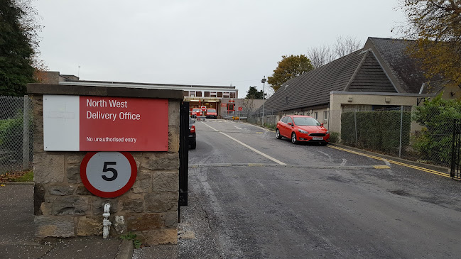 Reviews of Royal Mail North West Delivery Office in Edinburgh - Post office