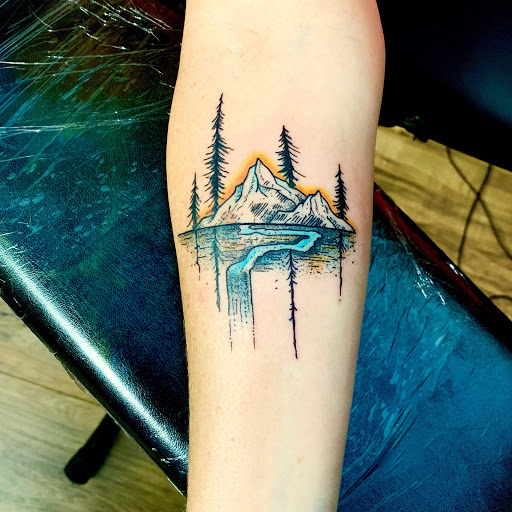 Tattoo Shop «The Copper Wolf», reviews and photos, 6140 Capitol Blvd SE c, Tumwater, WA 98501, USA