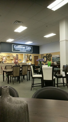 Furniture Store «Raymour & Flanigan Furniture and Mattress Store», reviews and photos, 150 Harmon Meadow Blvd, Secaucus, NJ 07094, USA