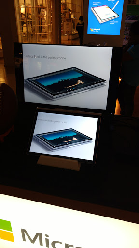 Computer Store «Microsoft Store», reviews and photos, 10300 Little Patuxent Pkwy, Columbia, MD 21044, USA