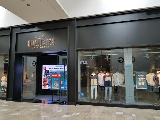 Clothing Store «Hollister Co.», reviews and photos, 8000 Biscayne Blvd #806, Plantation, FL 33388, USA