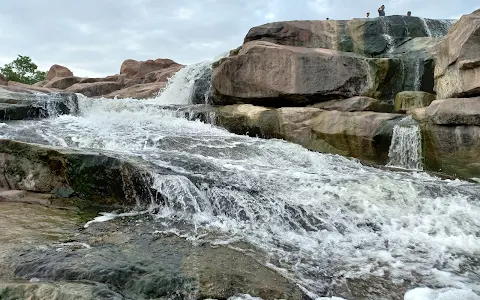 Golpalli Falls image