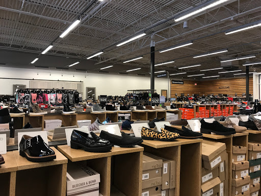 Shoe Store «DSW Designer Shoe Warehouse», reviews and photos, 8348 Agora Pkwy, Schertz, TX 78154, USA