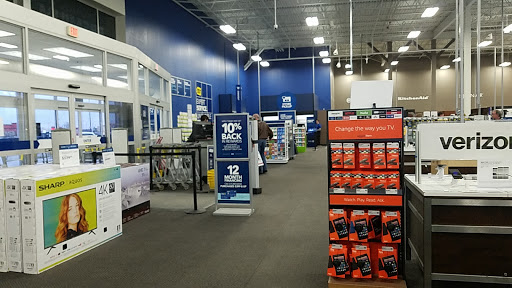 Electronics Store «Best Buy», reviews and photos, 6595 Strip Ave NW, North Canton, OH 44720, USA