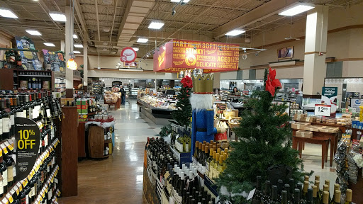 Grocery Store «Kroger Fresh Fare», reviews and photos, 60 Worthington Mall, Worthington, OH 43085, USA