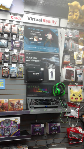 GameStop, 4261 W Green Oaks Blvd, Arlington, TX 76016, USA, 
