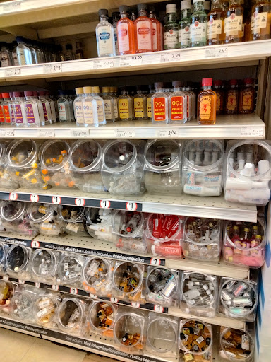 Liquor Store «Winn-Dixie Wine & Spirits», reviews and photos, 11230 E M.L.K. Jr Blvd, Seffner, FL 33584, USA