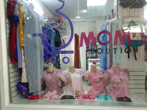 MOMS BOUTIQUE