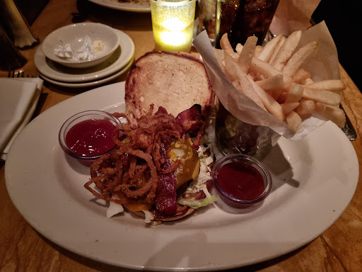 Restaurant «The Cheesecake Factory», reviews and photos, 4200 Conroy Rd, Orlando, FL 32839, USA