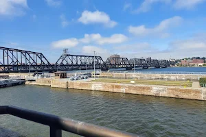 Mississippi River Visitor Center image