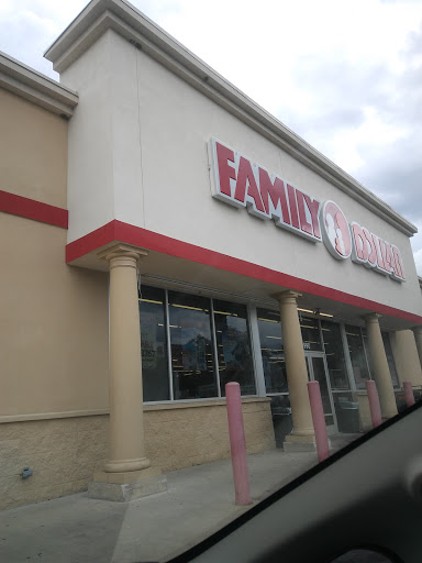 Dollar Store «FAMILY DOLLAR», reviews and photos, 990 NW 15th Ave, Ocala, FL 34475, USA