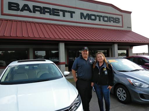 Car Dealer «Barrett Motors-Rowlett», reviews and photos, 2300 Lakeview Pkwy, Rowlett, TX 75088, USA